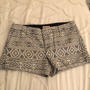 Size 6 Patterned shorts